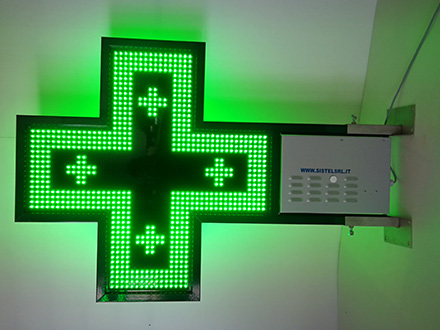 Croce LED USATA Slim900 verde Croce LED USATA Slim900 verde